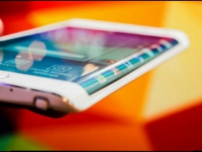 Samsung Galaxy Note Edge is a unique smartphone and realize that soon after trying out (Video)