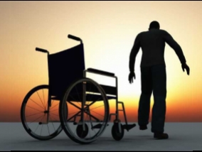 Poland paralyzed man began to walk again after revolutionary treatment