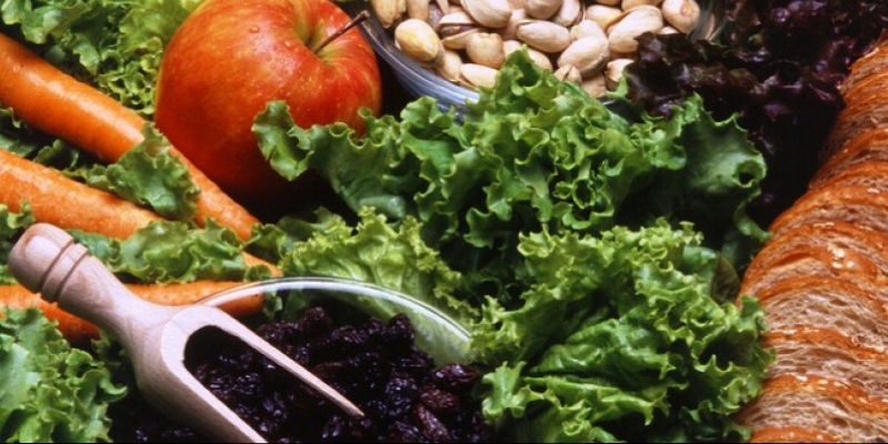 Organic Food vendors nourish people deliberately lie