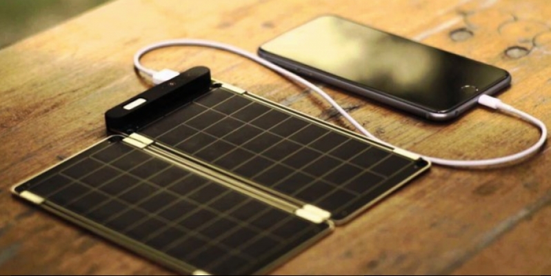 Created the thinnest solar charger that fits between the pages of a book (Video)
