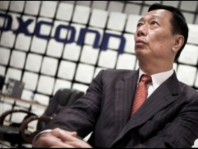  Foxconn chief: iPhone 6 Plus blown scandal competitors