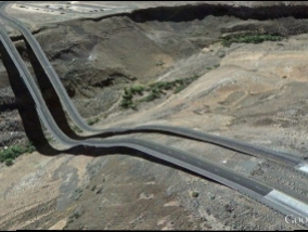  It happens this way: Google Earth graphical errors